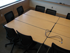 Conference Unit Style Layout 4